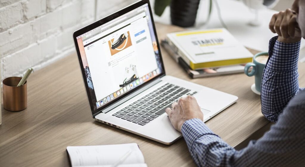 Principle differences from offline business
